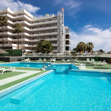 421 Olympia Building Remodelling شقة